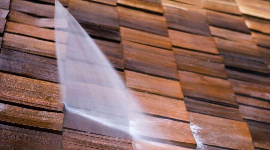 Expert flood damage restoration services in Forest City, IA